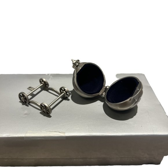 BABY GIFT Keepsake Boxes Tooth Fairy Lock of Hair Pumpkin Carriage Locket - Picture 11 of 13